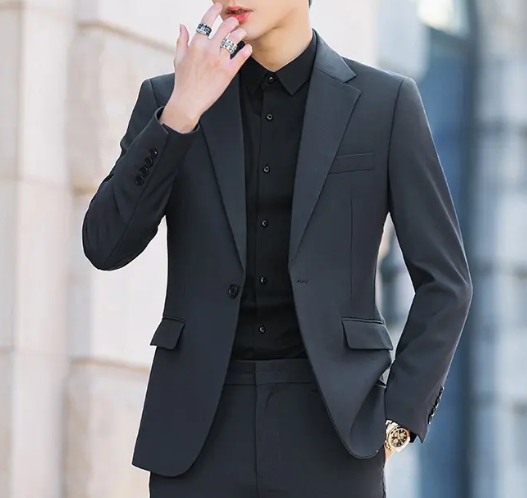 怎么判斷西裝定制廠家是否靠譜呢？